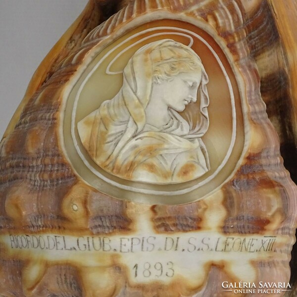 1N329 Régi XIII. Leó pápa csiszolt csiga emléktárgy Mária portréval