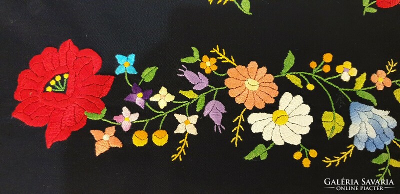Old Kalocsa embroidered tablecloth 85cm x 39cm