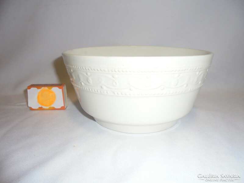 Vintage white convex laced granite bowl