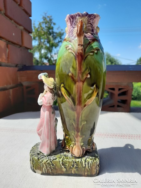 Secession majolica decorative vase with figures