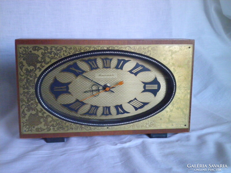 Vintage amber Russian electric table clock