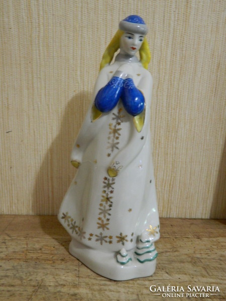 Rare Russian Konakovo porcelain girl