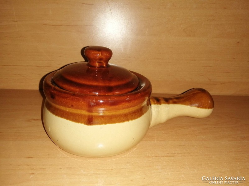 Glazed ceramic pot with handle and lid (30/d)