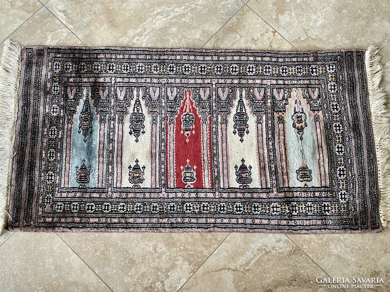 Pakistan prayer booth 3ply carpet 130x61cm