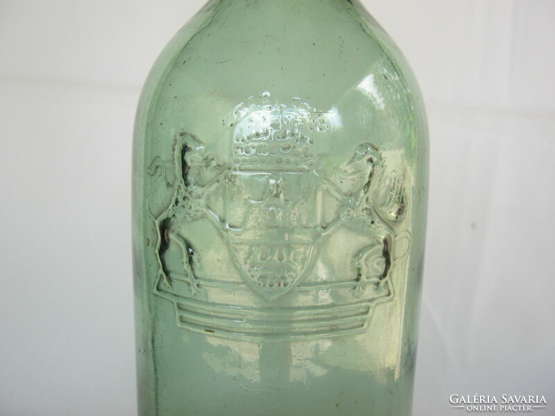 Címeres Harmatvíz csatos zöld üveg palack