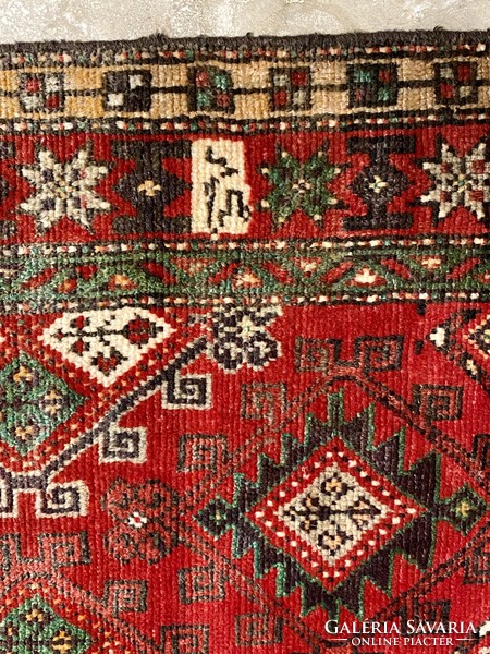 Antique Iranian hand knot. Persian carpet 277x134