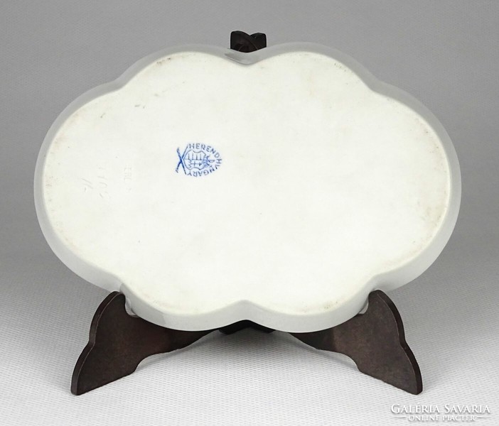 1N370 Herend Victoria patterned porcelain ashtray