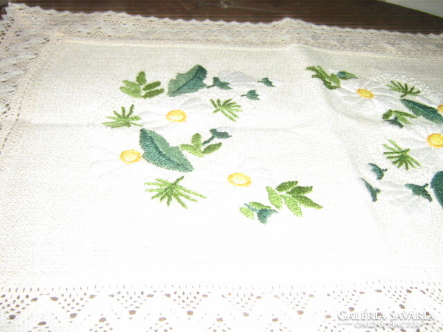 Beautiful daisies hand-embroidered woven tablecloth with a lace edge