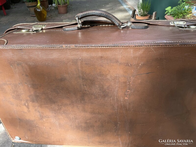 Régi bőr utazó bőrönd, koffer, táska