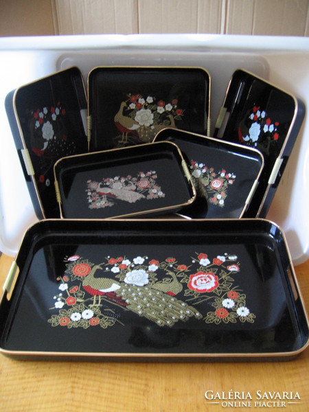 Set of 6 peacock Japanese lacquer tray style