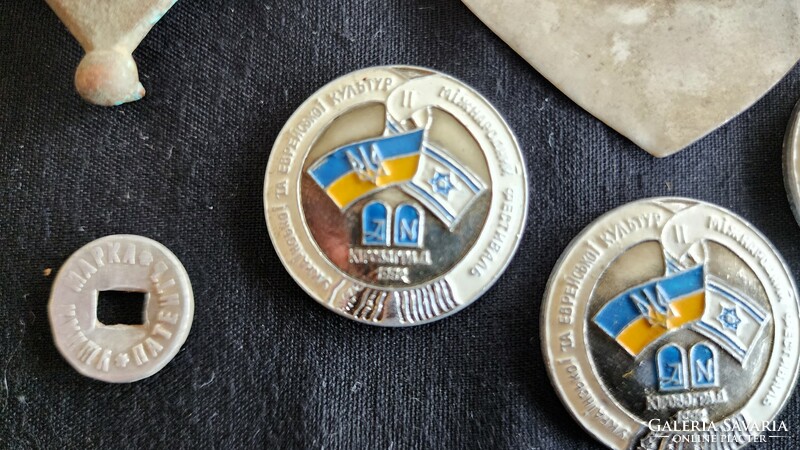 JUDAIKA ZSIDÓ Vegyes ukrán judaika GYÜJTEMÉNY 14 db frontmunka gyűrű - medál - emlékérem kitűző
