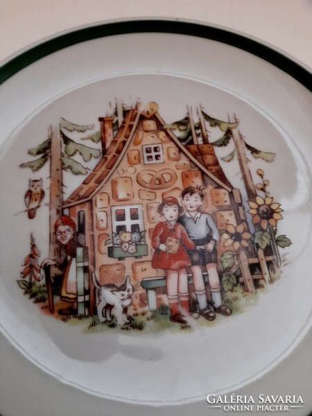 Kahla fairy tale pattern children's plates and mugs, 3 in one