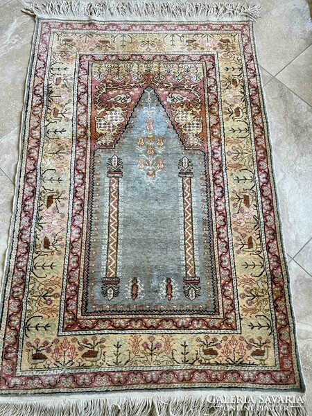 Kayseri 100% selyem perzsaszőnyeg 150x90cm