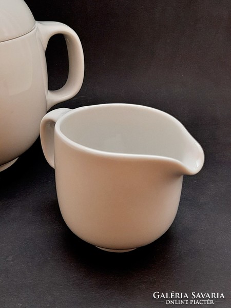 Alföldi saturn jug and small jug, 2 in one
