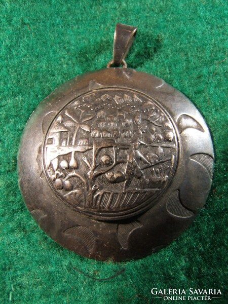 Silver pendant (050612)