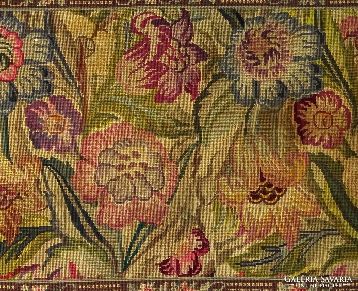 1N343 Antik kéziszövésű virágos falikárpit 85 x 150 cm