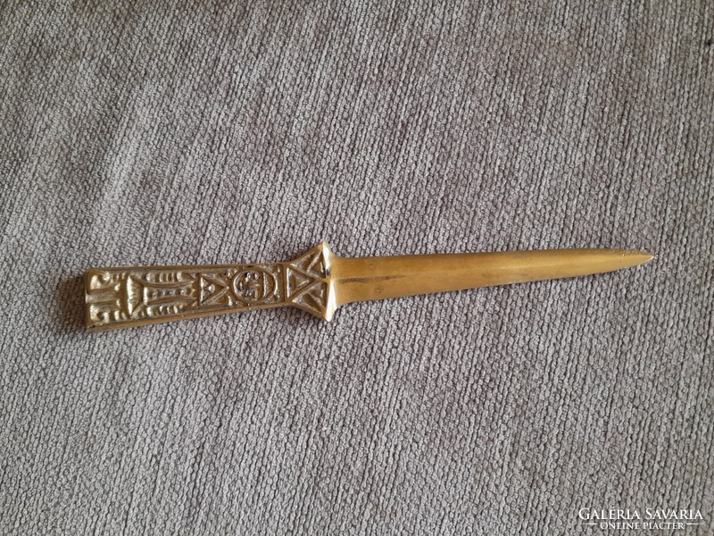 Leaf opener (metal)