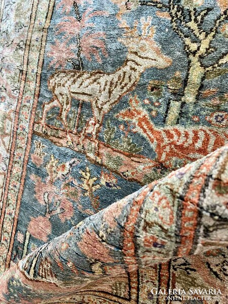 Kayseri antique silk carpet 130x92cm