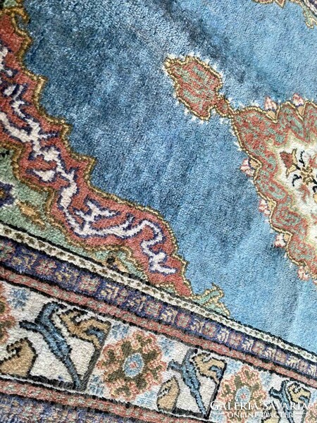 Kayseri 100% silk carpet 140x85cm