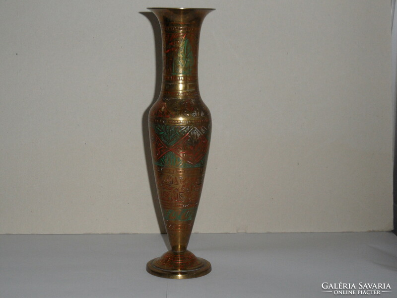 Régebbi Indiai réz váza