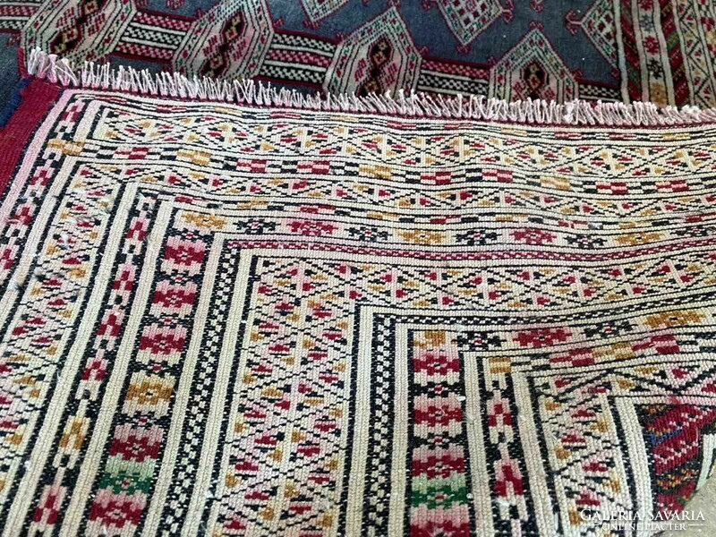 Semaintik Türkmén szőnyeg 170x128cm