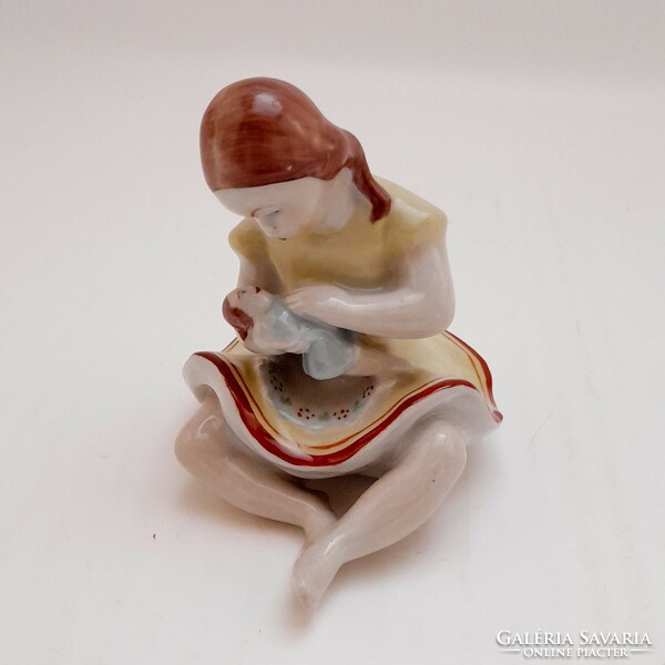 Drasche porcelán kislány babával