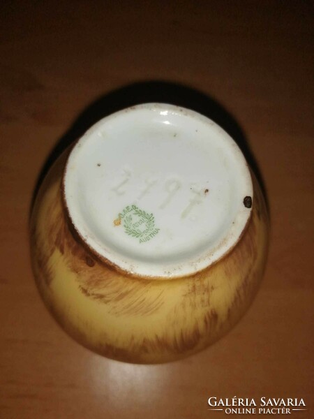 Antique o § e. G. Royal Austrian porcelain vase - 9 cm high (26/d)