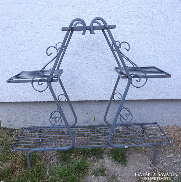 Wrought iron flower stand