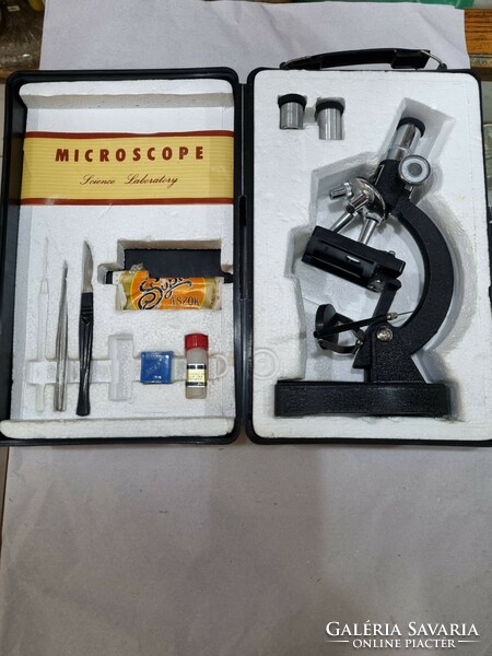 Régi mikroszkóp
