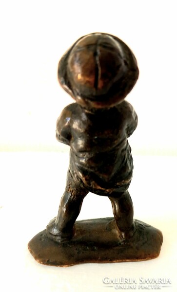 Bronze statue negotiable putto