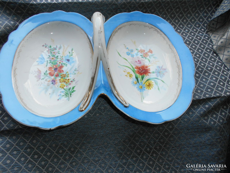 Antik 2 es osztású kézzel festett  porcelán kínáló tál.