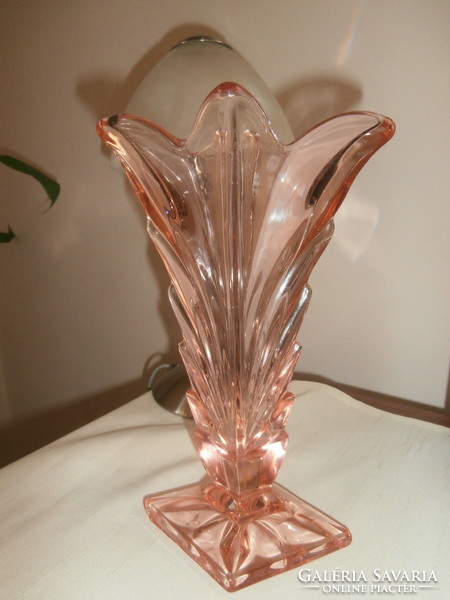 Art deco Brockwitz váza lazac színben