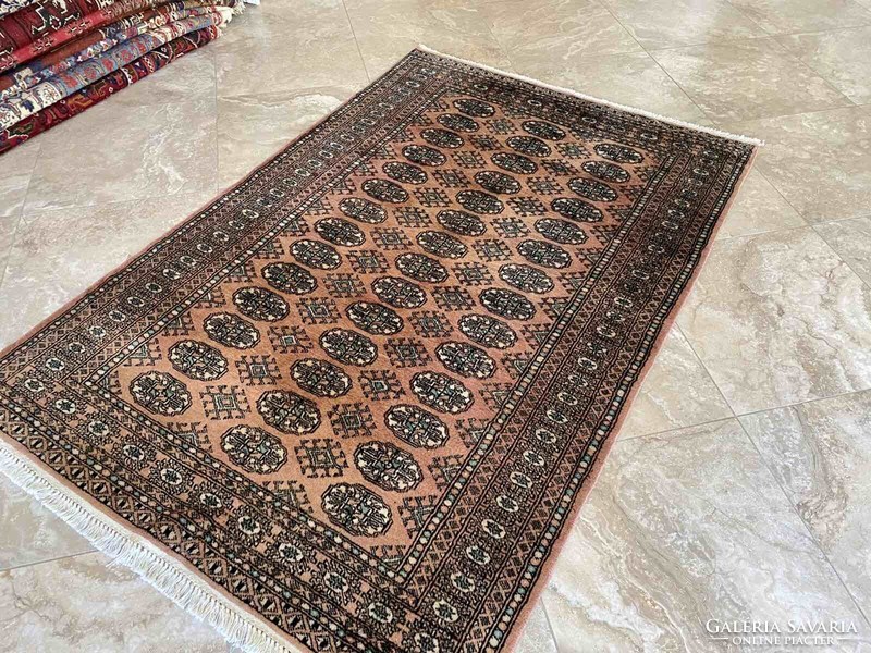 SZ572 Pakistan Bokhara 3ply perzsaszőnyeg 185x120