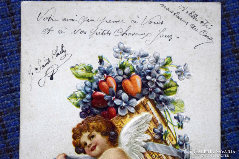 Antik dombornyomott üdvözlő  képeslap angyalka virágkosárral szív ibolya