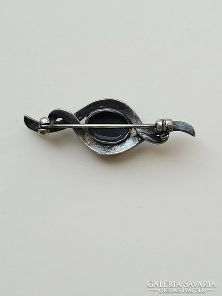 Antique silver onyx and marcasite stone brooch!