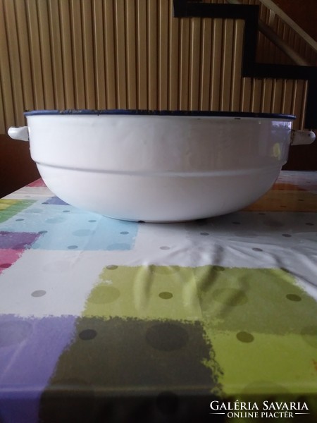 Old Bonyhád enamel bowl