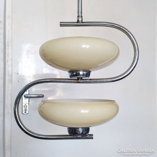 Art deco - Streamline - Bauhaus 2 égős, krómozott csillár felújítva - krémszínű ernyők