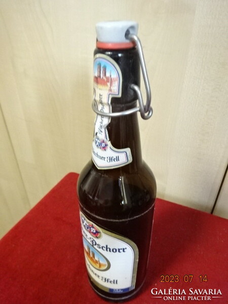 Brown beer buckle bottle, 0.5 liter, four pieces, Münchner hell. Jokai.