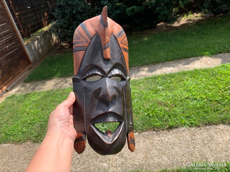 African wooden mask, totem head, totem