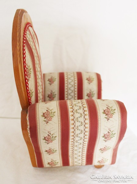 Small-sized, upholstered children's - toy - armchair, for babies