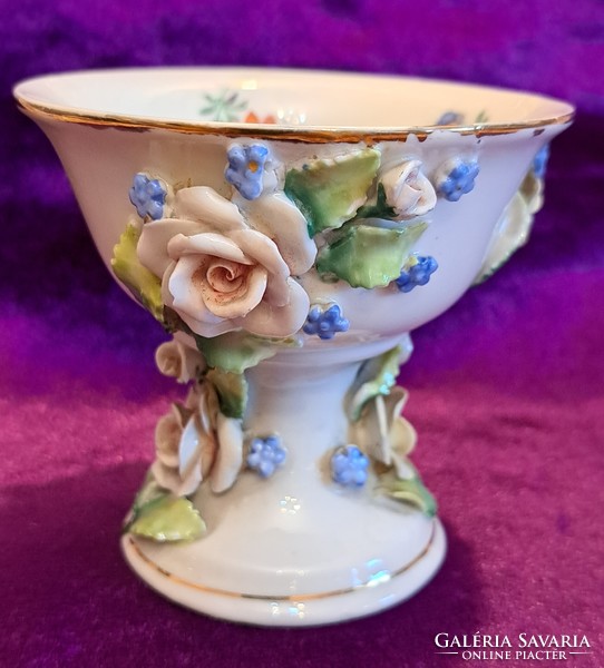 Porcelain goblet, stemmed glass (l3905)
