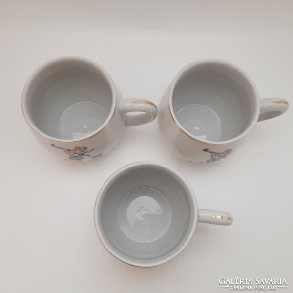 Kőbányi porcelain children's mugs with bellies, per piece