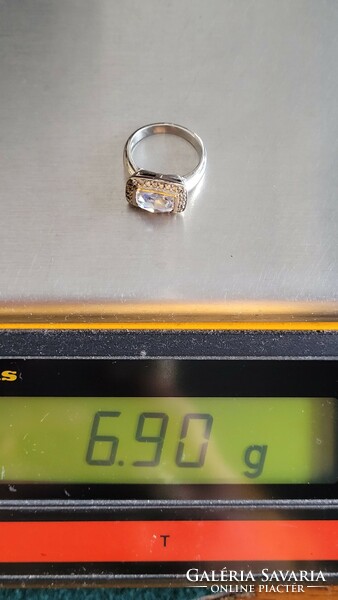Ezüst gyűrű 6,9 g