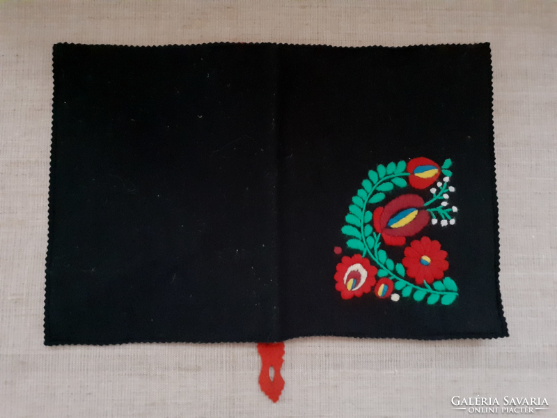 Post book cover decorated with matyó embroidery, made with old handwork, booklet cover with silk lining