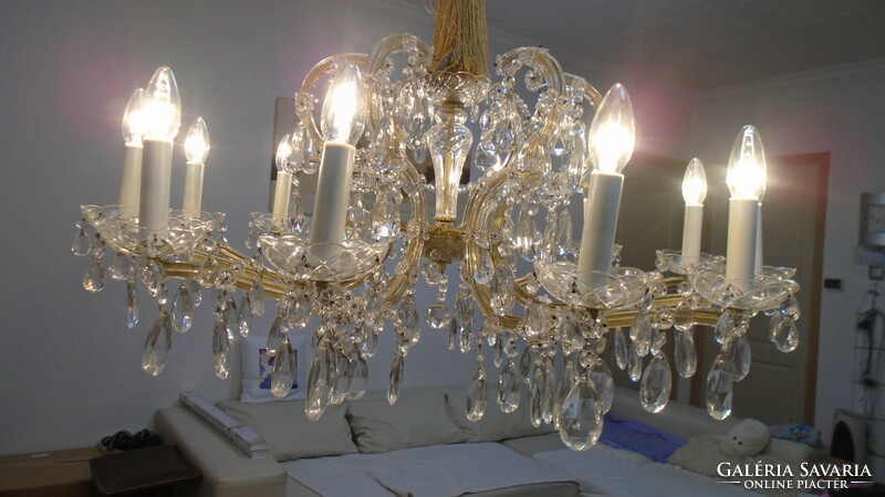 A beautiful huge antique crystal chandelier with 12 arms, complete and flawless, can be installed immediately