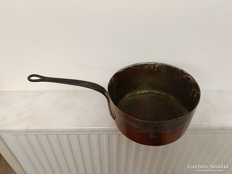 Antique tinned kitchen tool red copper pan with large handle and iron leg with dent 969 7631