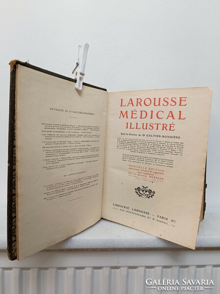 Antique medical book literature in French starožitné lekárske 207 7659