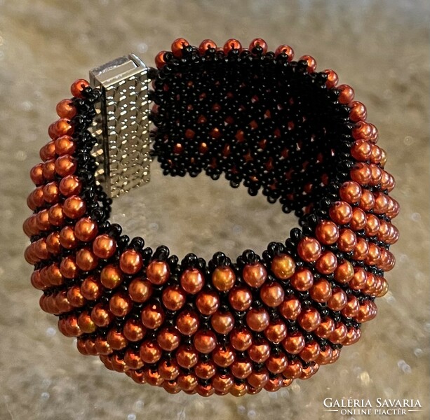 Orange tekla pearl capricho women's pearl wide bracelet extravaganza