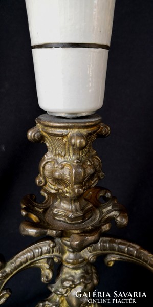 DT/312 – Különleges Jugendstil/szecessziós rézötvözet asztali lámpa szövetbúrával