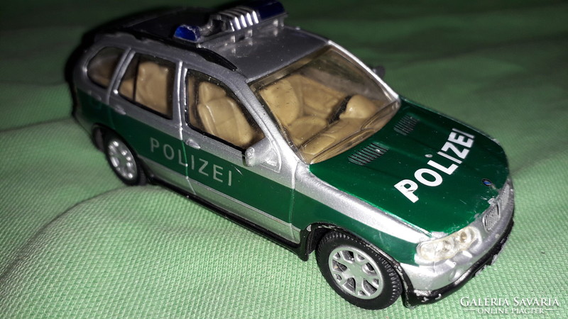 Retro BMW X 5 POLICE  német festésű rendőr fém kisauto modell / játék 1 :43 a képek szerint